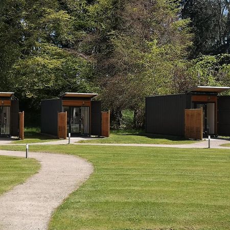 A Unique Experience In A Converted Shipping Containers, Glamness Is Adults Only Inverness Kültér fotó